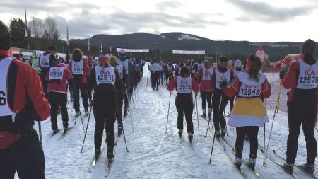 Also this year we joined the 30 km cross-country skiing race together with customers.